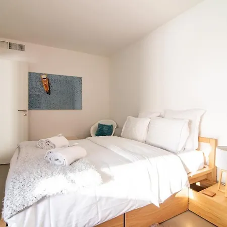Appartement 66 Poincare - Luxury For 2 People - Air Conditioning, - Parking Antibes