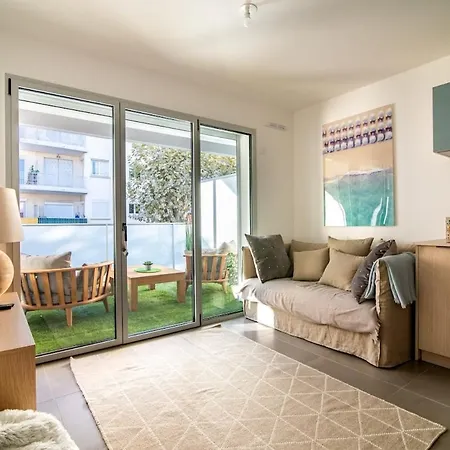 66 Poincare - Luxury For 2 People - Air Conditioning, - Parking